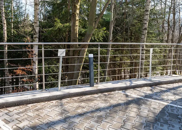 Alpejski - Orlik - Blisko Arena, Kosciol Wang I Szlakow *