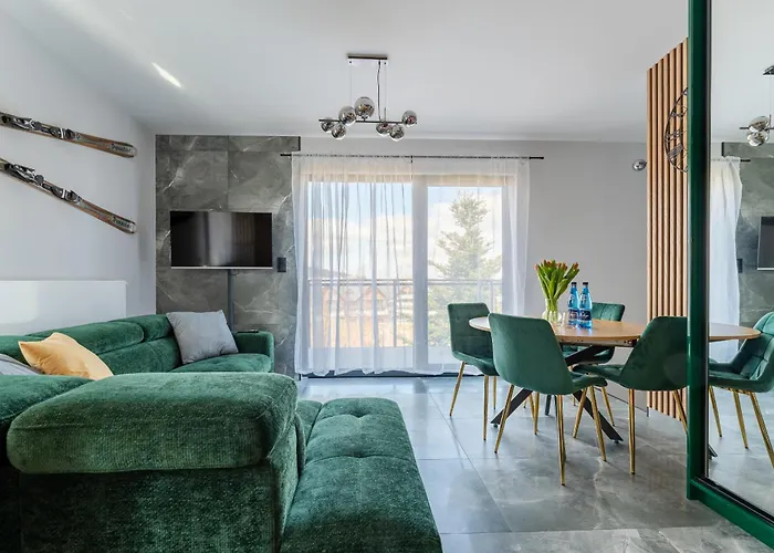 Alpejski - Orlik - Blisko Arena, Kosciol Wang I Szlakow Karpacz