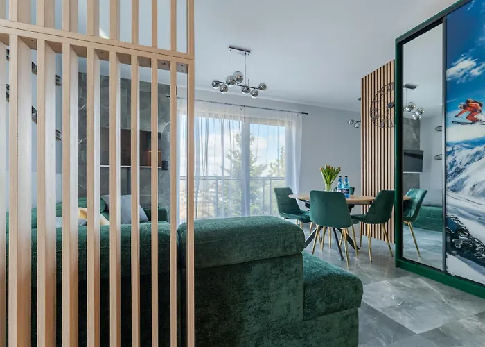 Alpejski - Orlik - Blisko Arena, Kosciol Wang I Szlakow * Karpacz