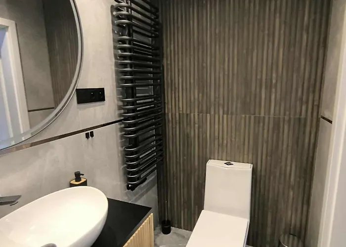 Alpejski - Orlik - Blisko Arena, Kosciol Wang I Szlakow