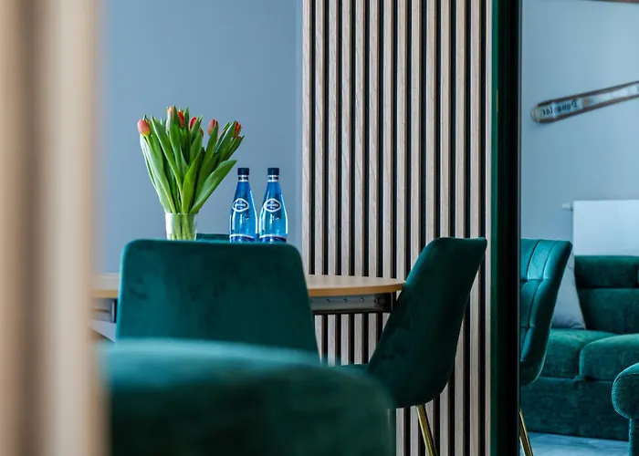 Alpejski - Orlik - Blisko Arena, Kosciol Wang I Szlakow